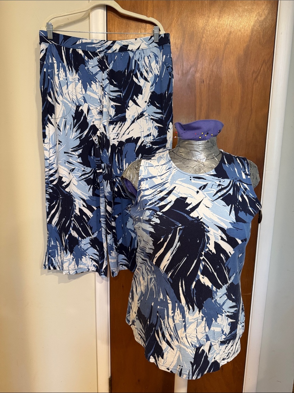 Denim and Co Beach Blue & White Abstract Palm Print Two-Piece Set